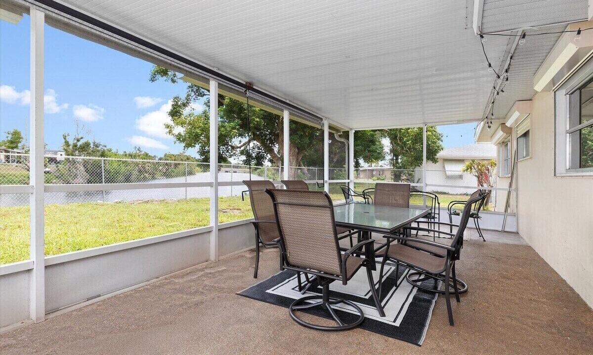 Photo of Outdoor in Port Charlotte