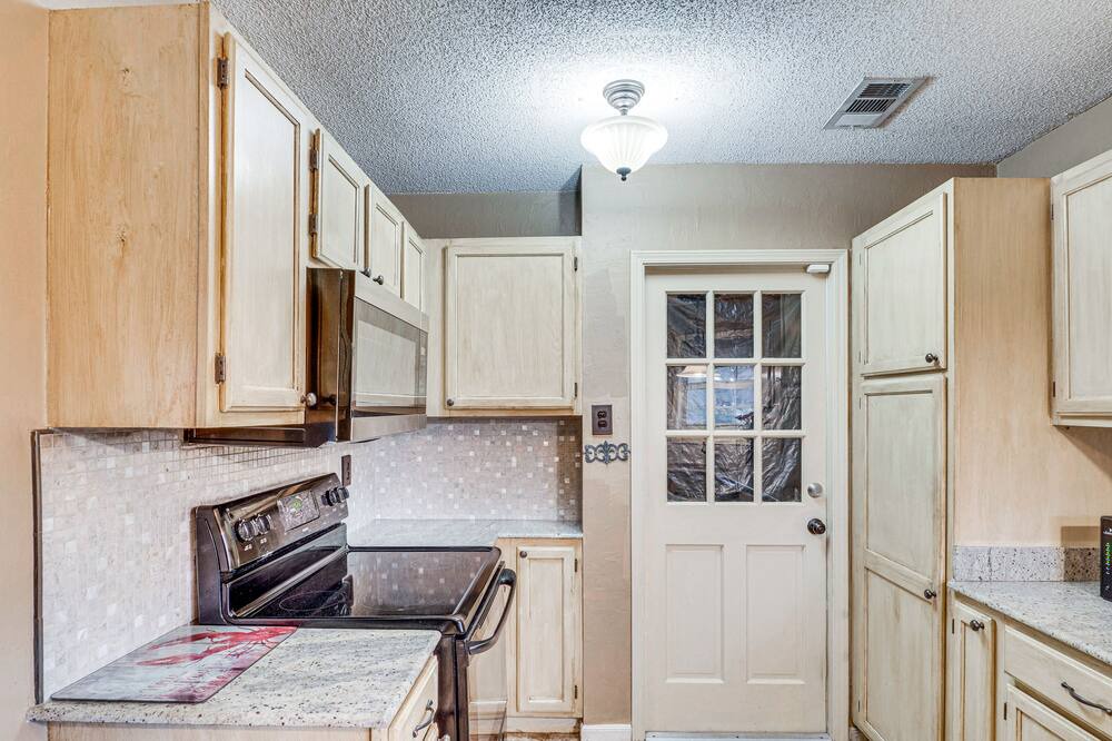Photo of Kitchen in Alexandria