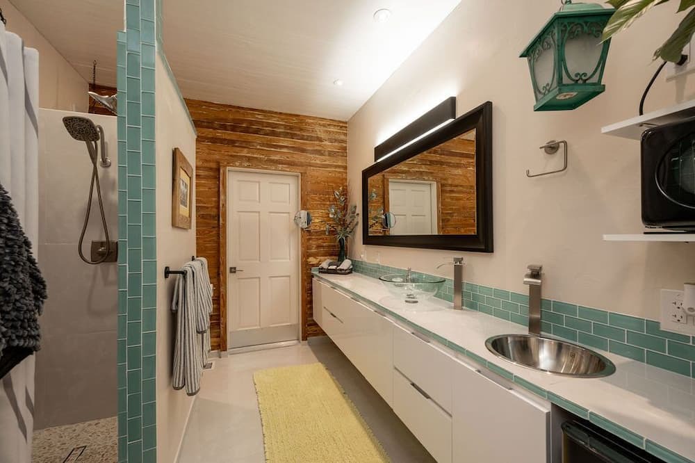 Photo of Bathroom in Old Town