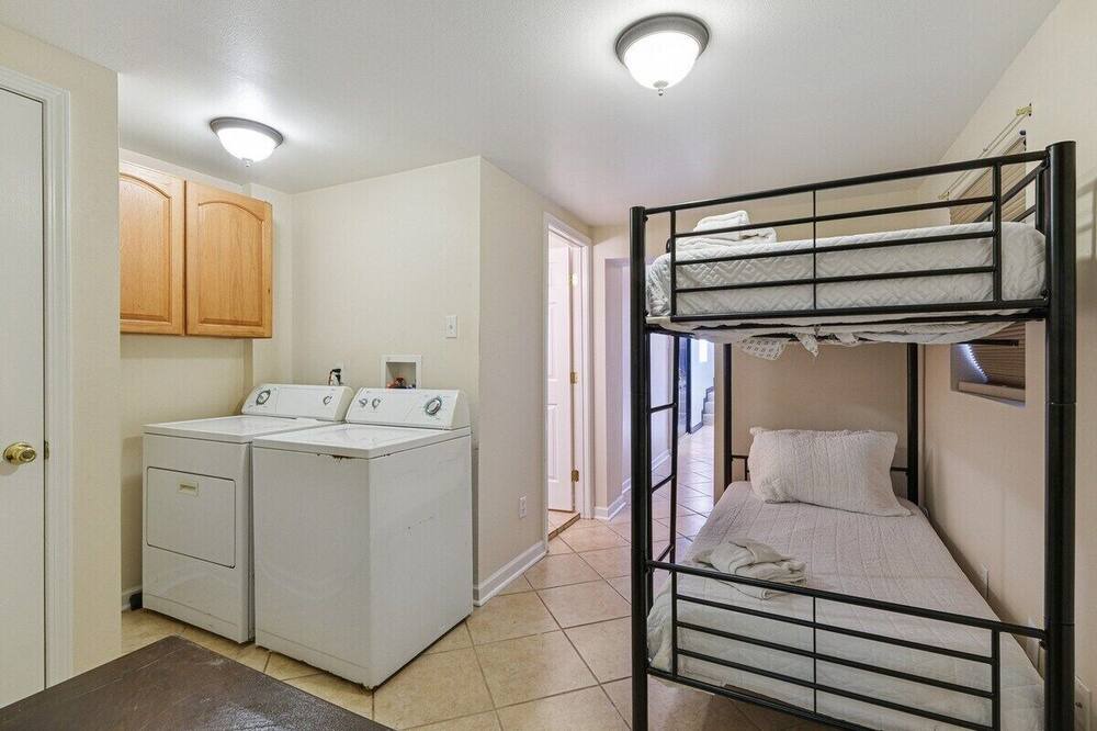 Photo of Bedroom in Seventh Ward