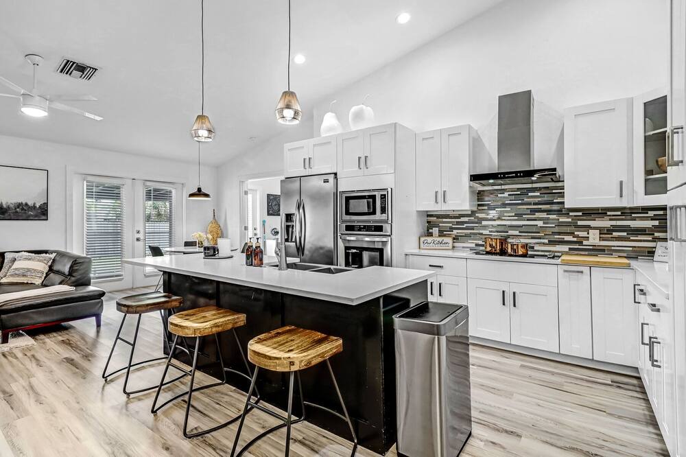 Photo of Kitchen in Willoughby Acres