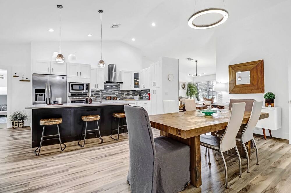 Photo of Kitchen in Willoughby Acres