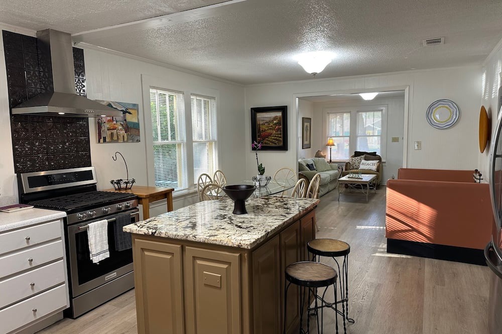Photo of Kitchen in Ono Island