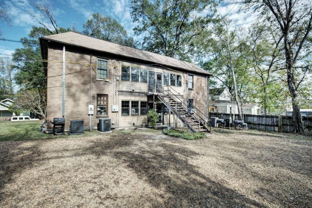 Photo of Outdoor in Clinton