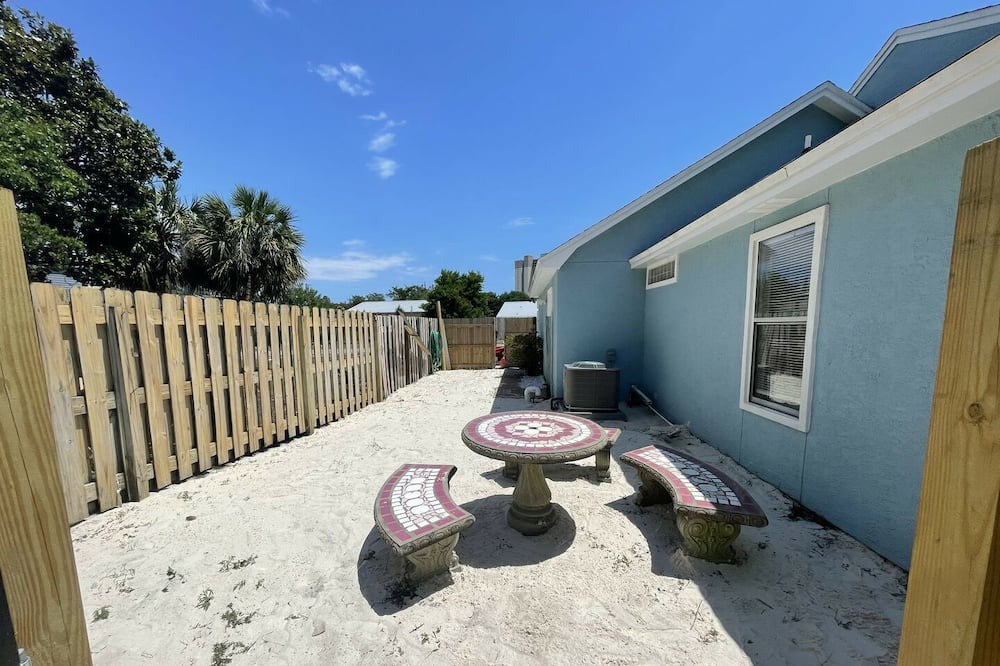 Photo of Outdoor in El Centro Beach