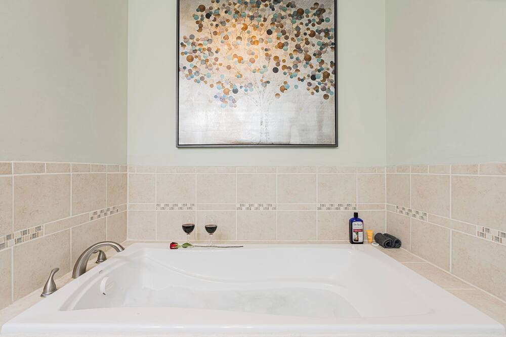 Photo of Bathroom in Lafayette