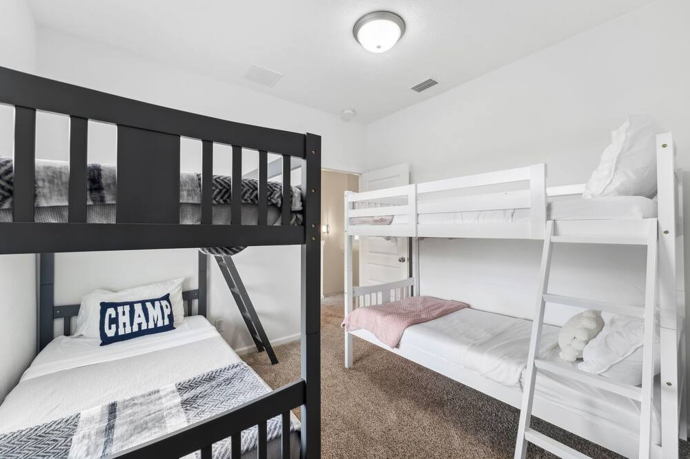 Photo of Bedroom in Callaway