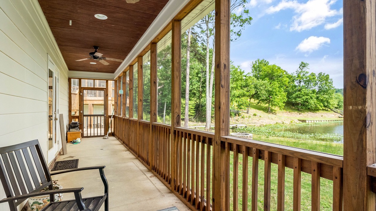 Photo of Outdoor in Samantha