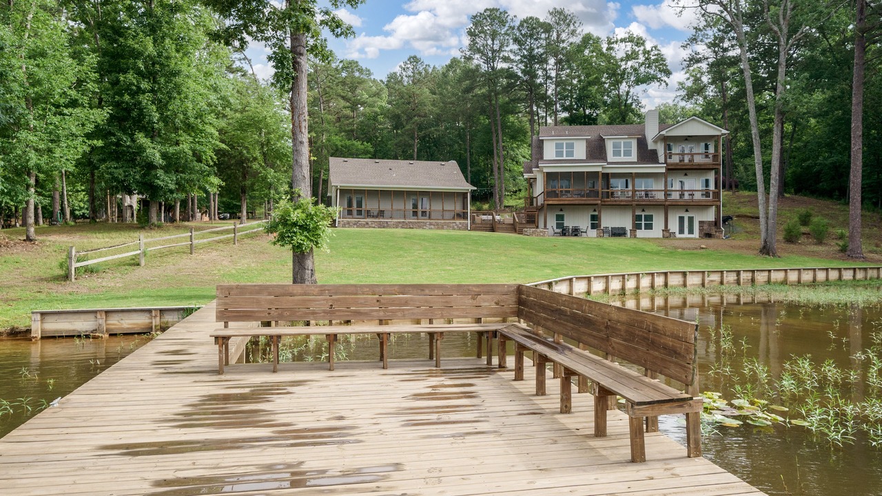 Photo of Outdoor in Samantha