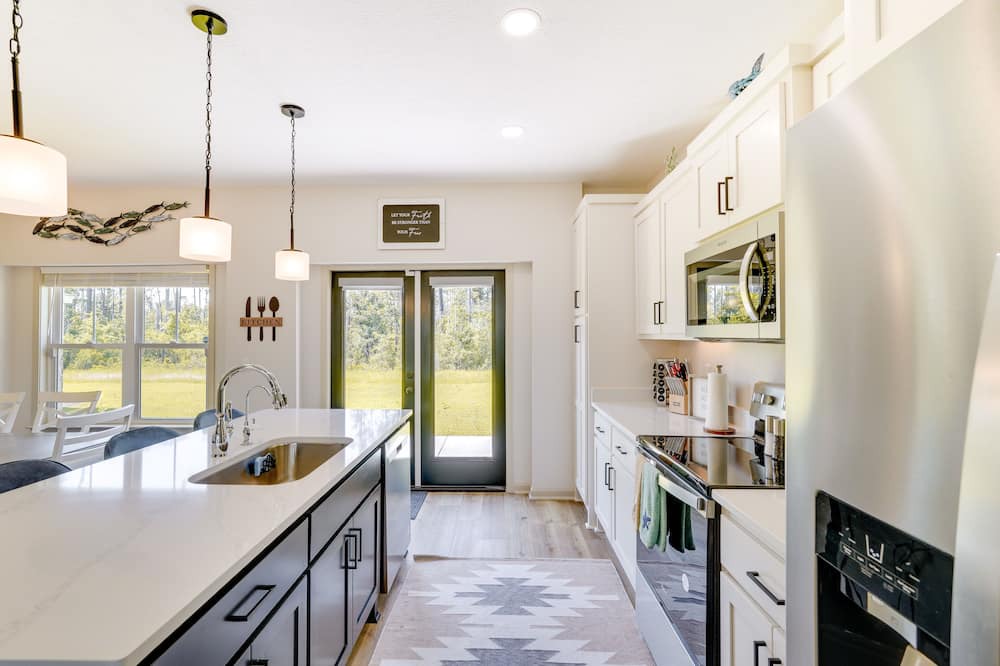 Photo of Kitchen in Cedar Grove