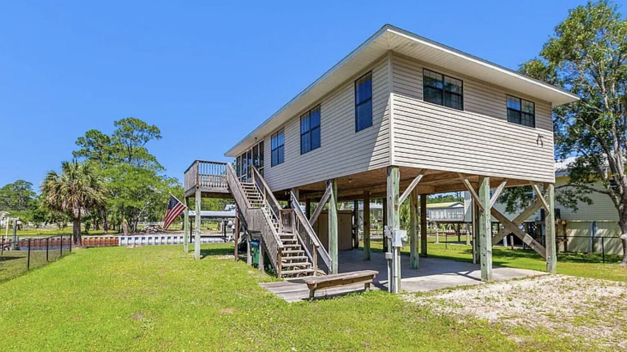 Photo of Outdoor in Ochlockonee Bay
