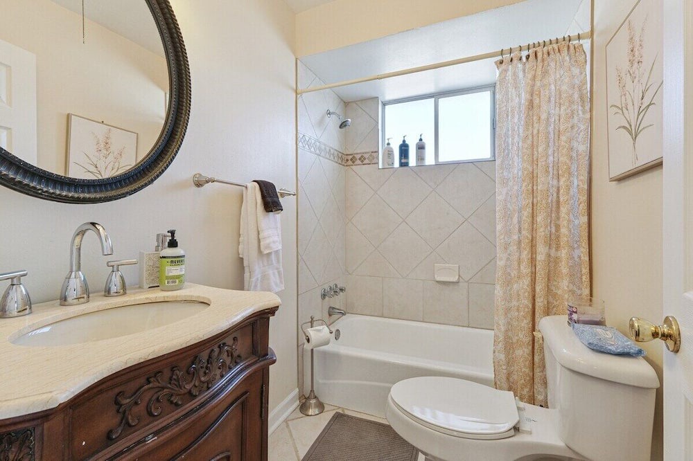 Photo of Bathroom in Seventh Ward