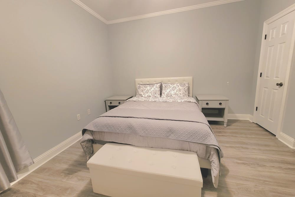 Photo of Bedroom in Denham Springs