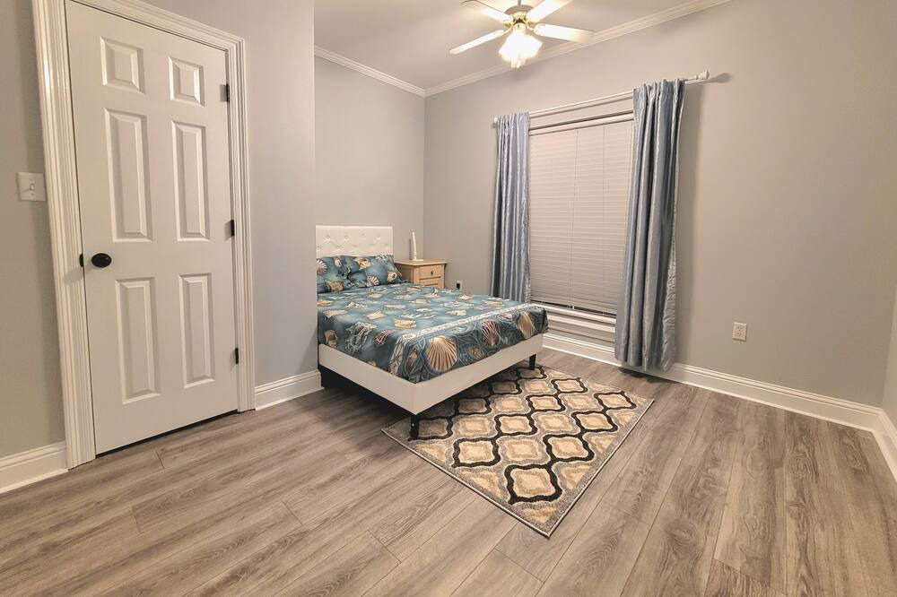 Photo of Bedroom in Denham Springs