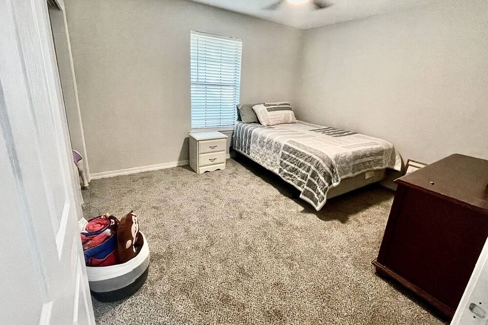 Photo of Bedroom in Eastwood