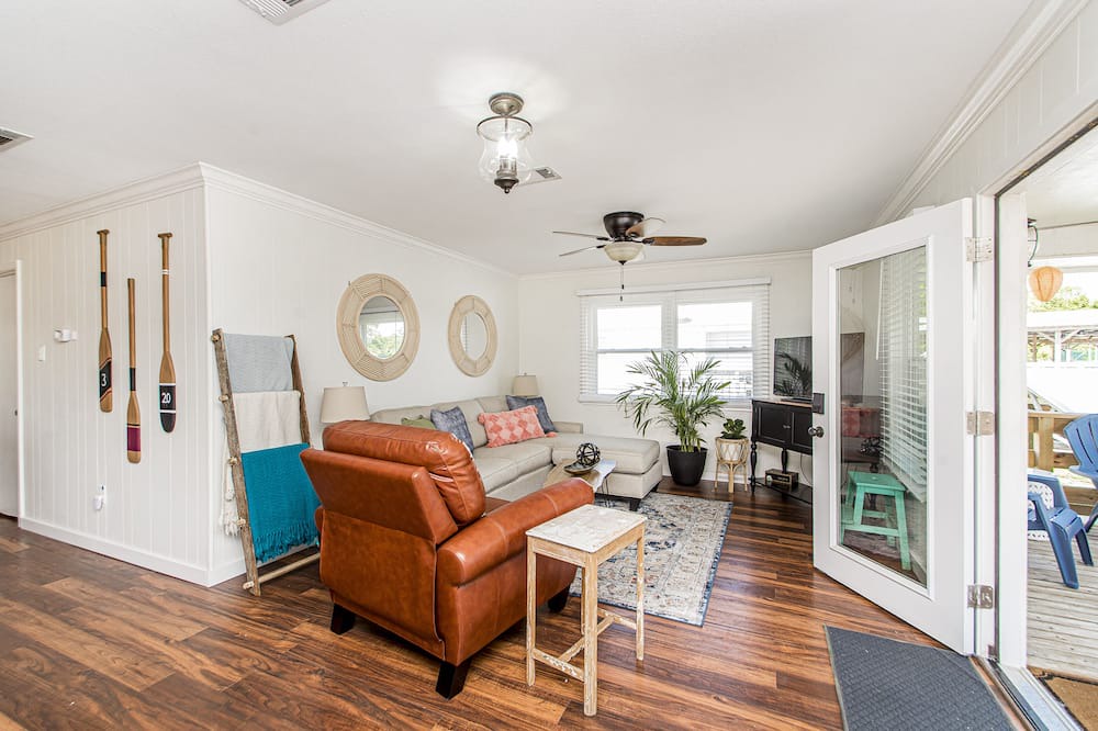 Photo of Livingroom in Springfield