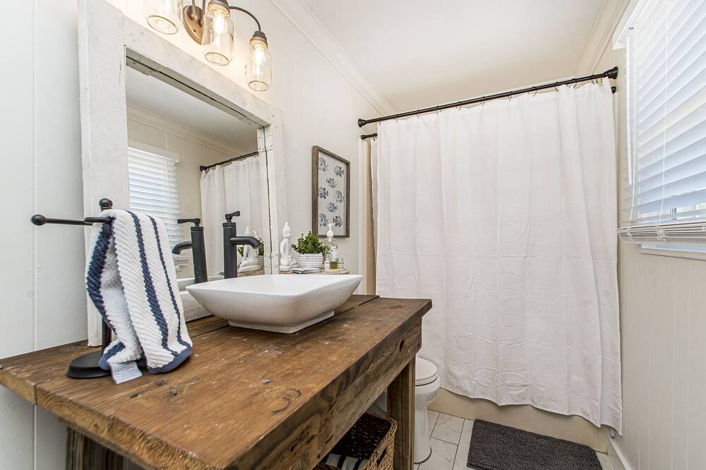 Photo of Bathroom in Springfield