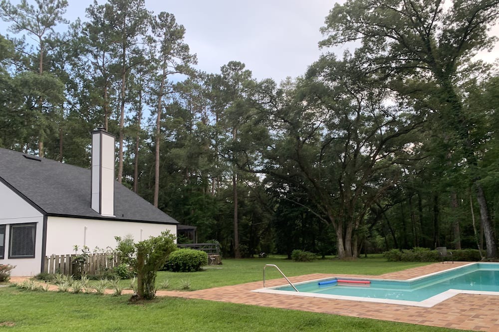 Photo of Outdoor in Tallahassee