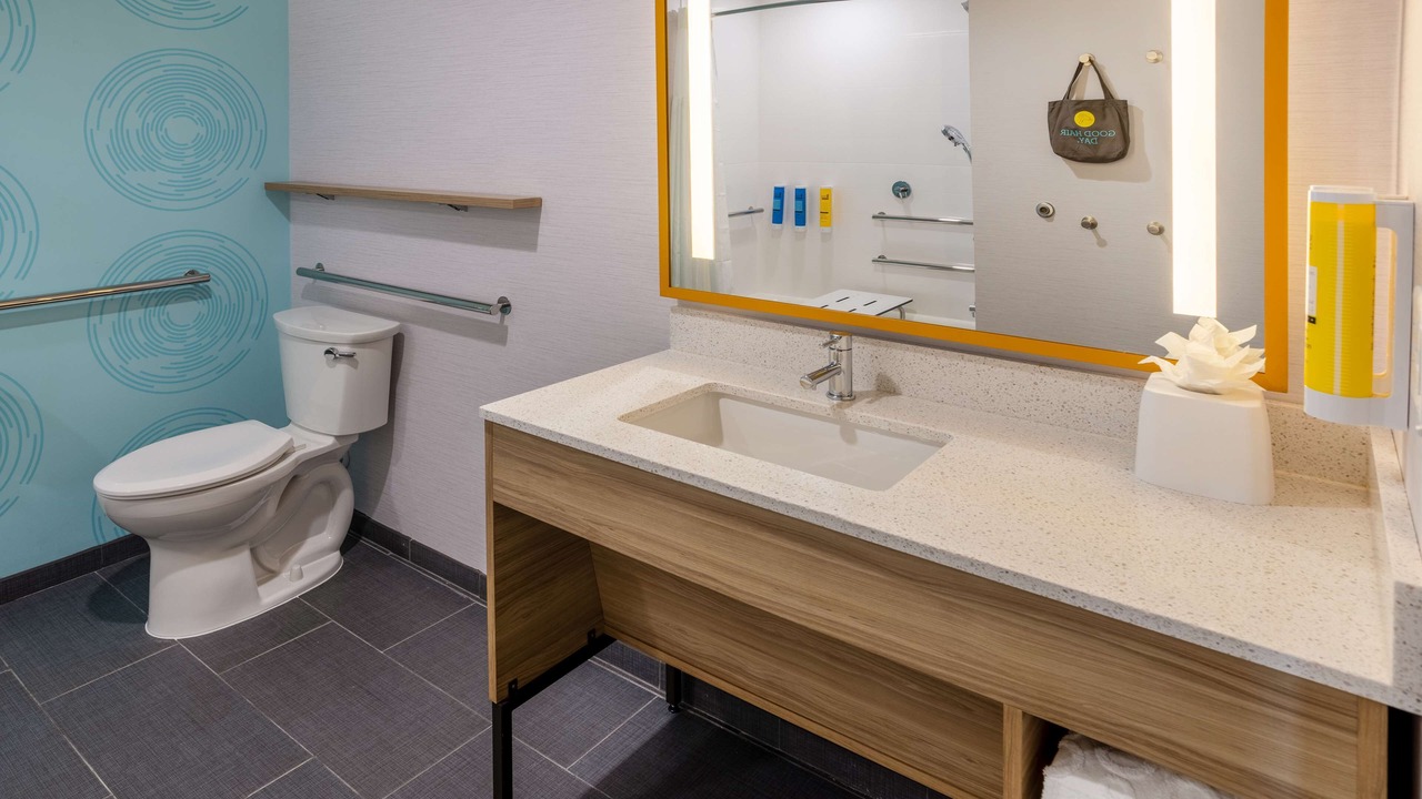 Photo of Bathroom in Southeast Pensacola