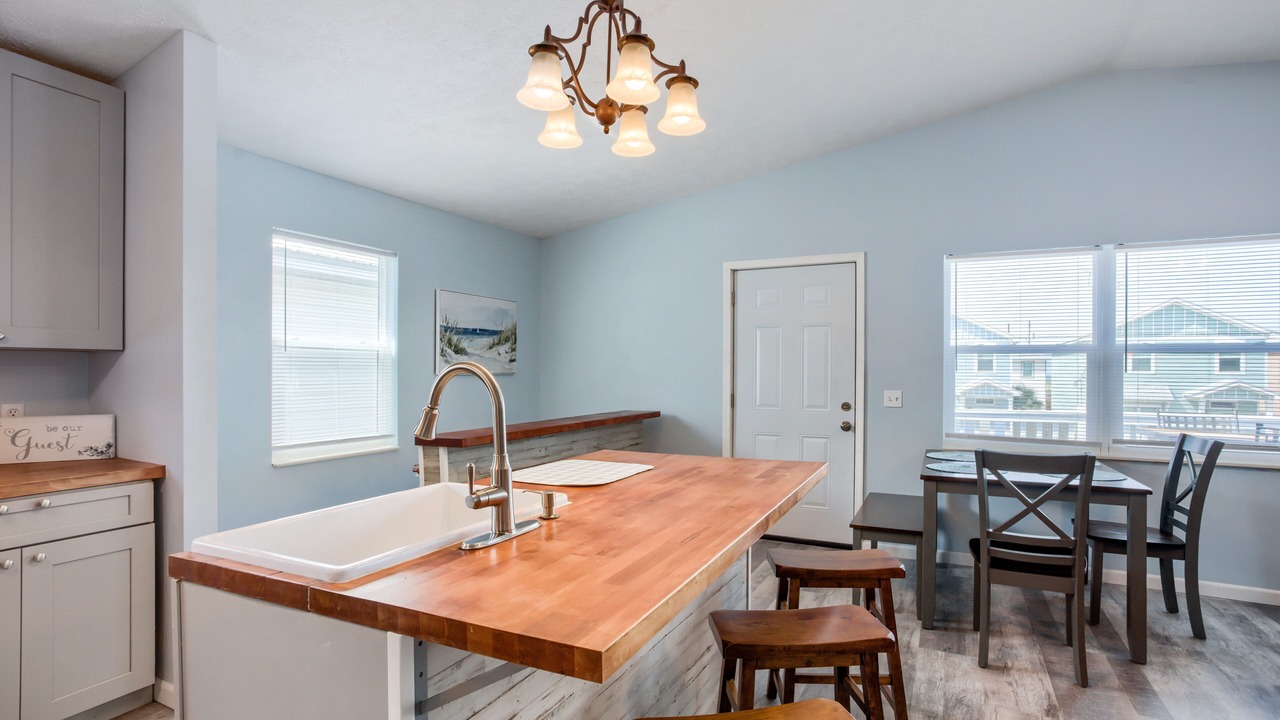 Photo of Kitchen in Crescent Beach