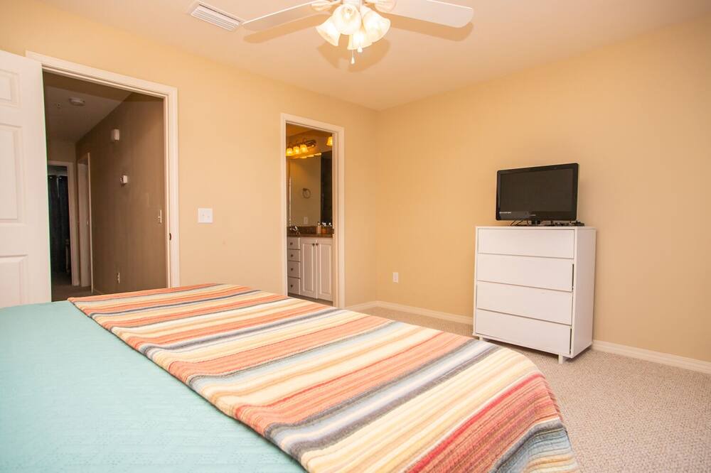 Photo of Bedroom in Innerarity Townhomes