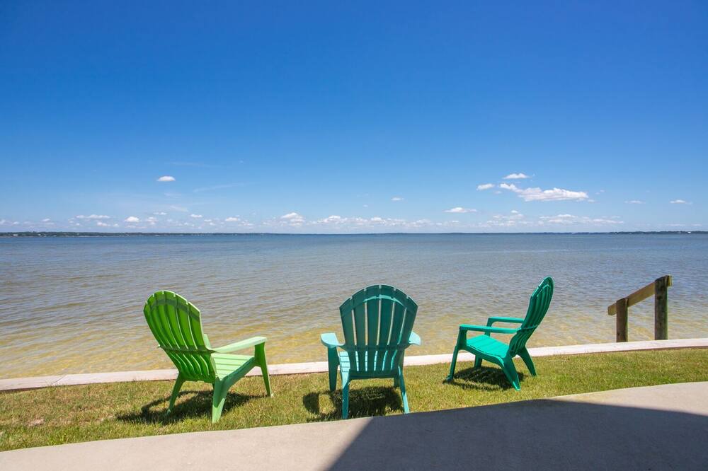 Photo of Outdoor in Innerarity Townhomes