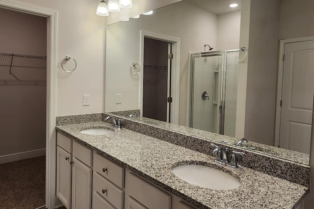 Photo of Bathroom in Panama City