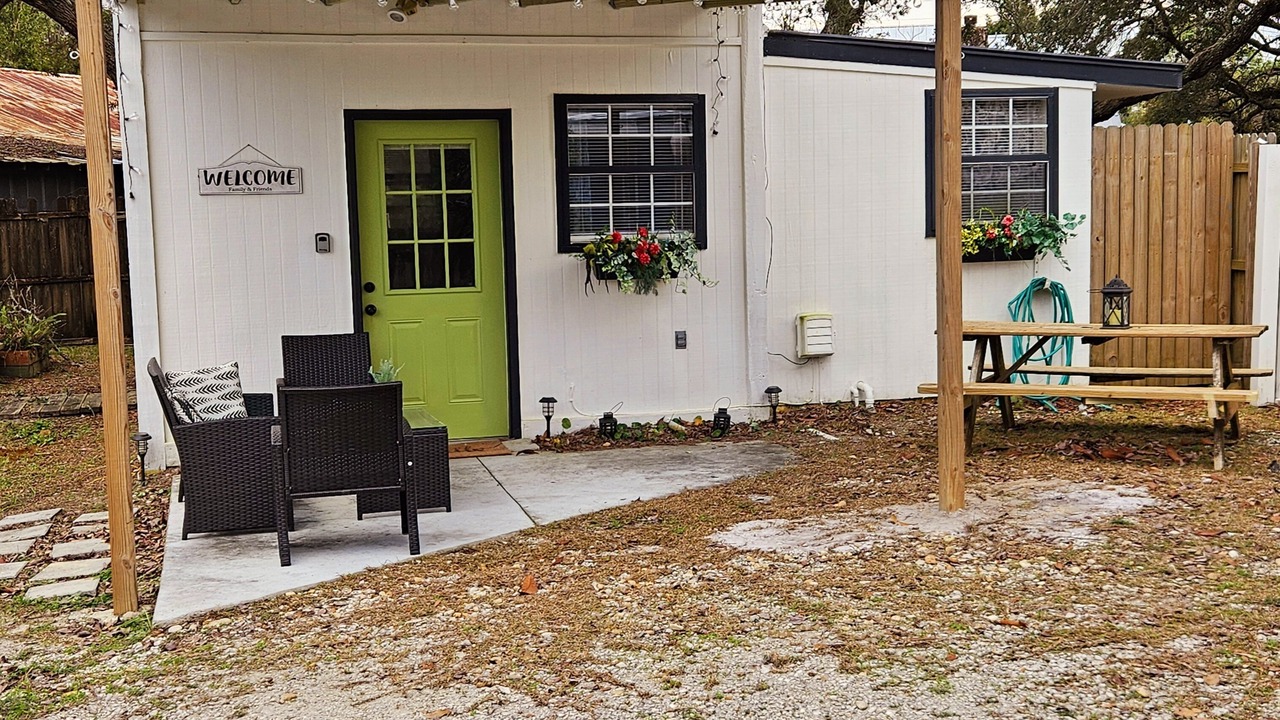 Photo of Outdoor in Magnolia Bluffs