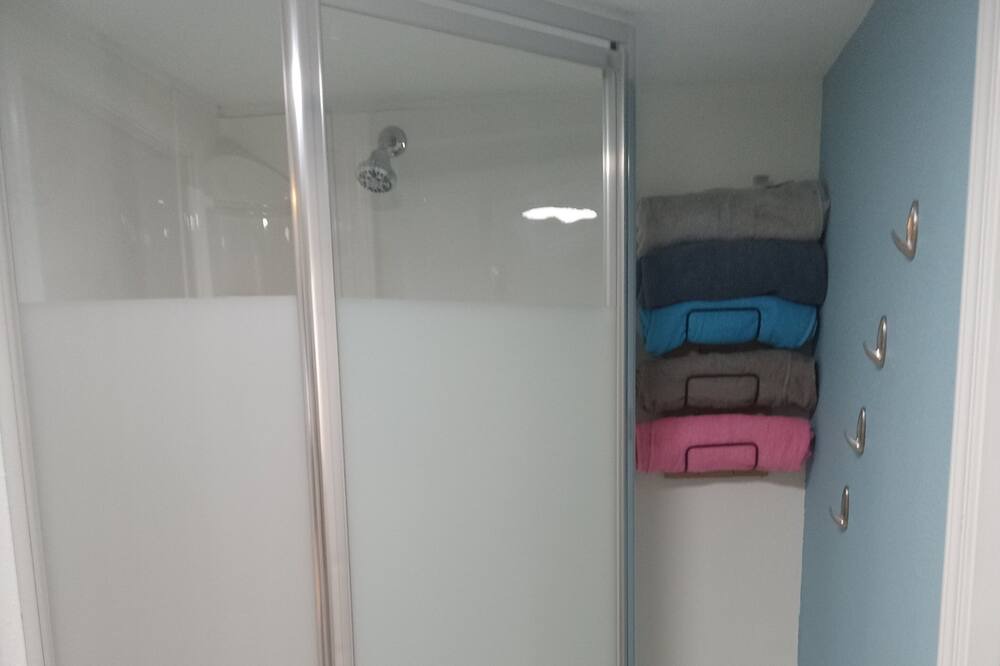 Photo of Bedroom in Stone County