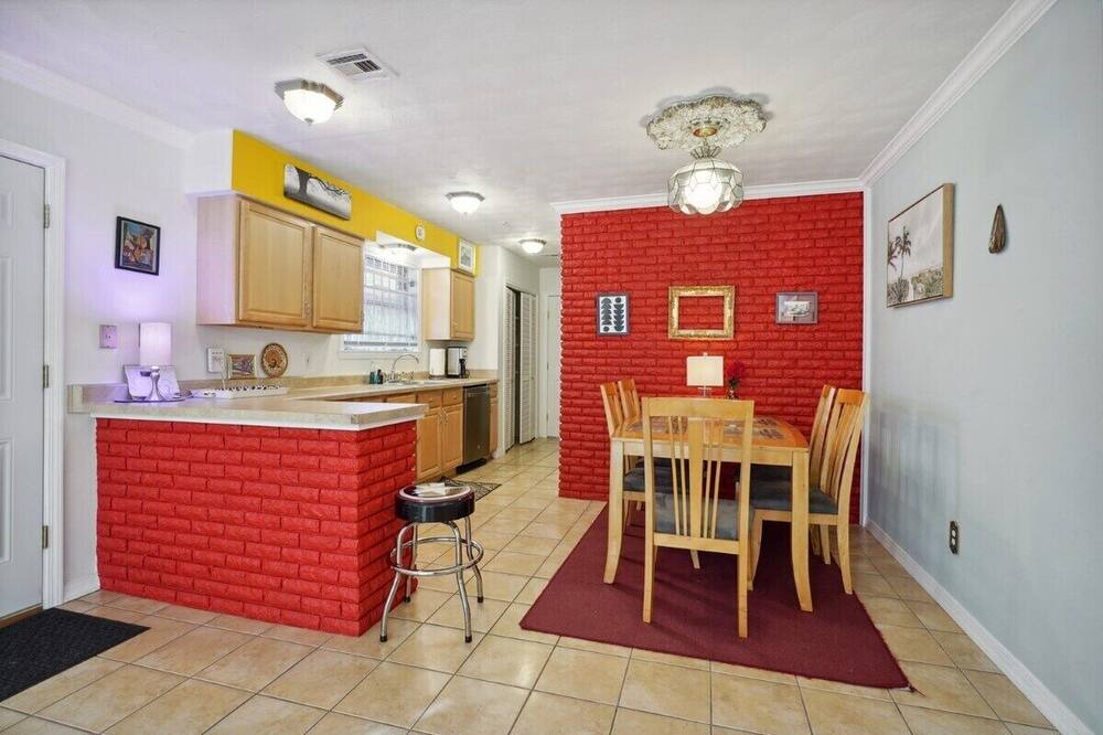 Photo of Bedroom in Fairgrounds