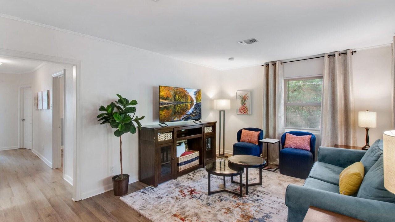 Photo of Livingroom in West Pensacola