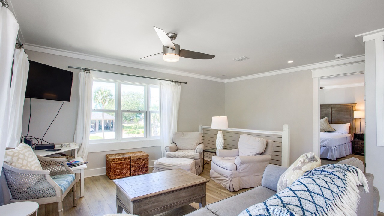 Photo of Livingroom in Laguna Beach Estates