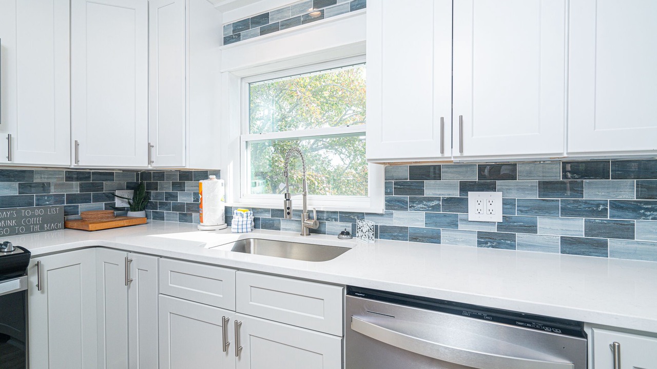 Photo of Kitchen in Laguna Beach Estates