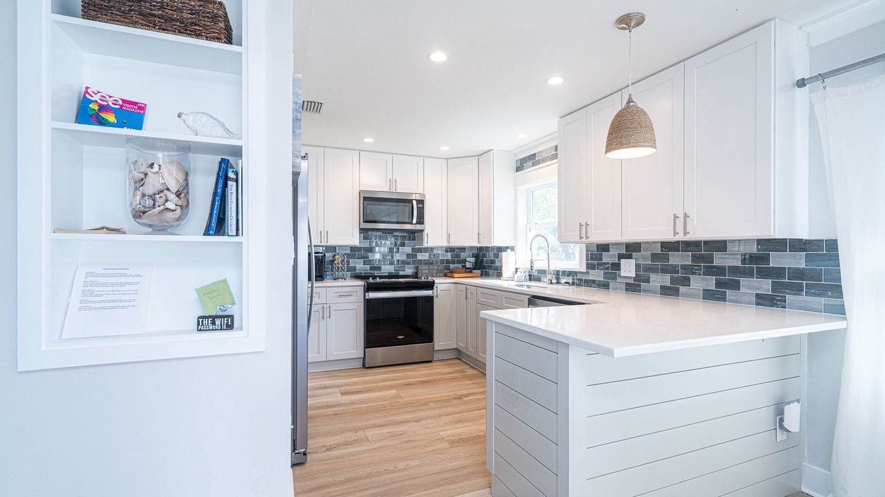 Photo of Kitchen in Laguna Beach Estates