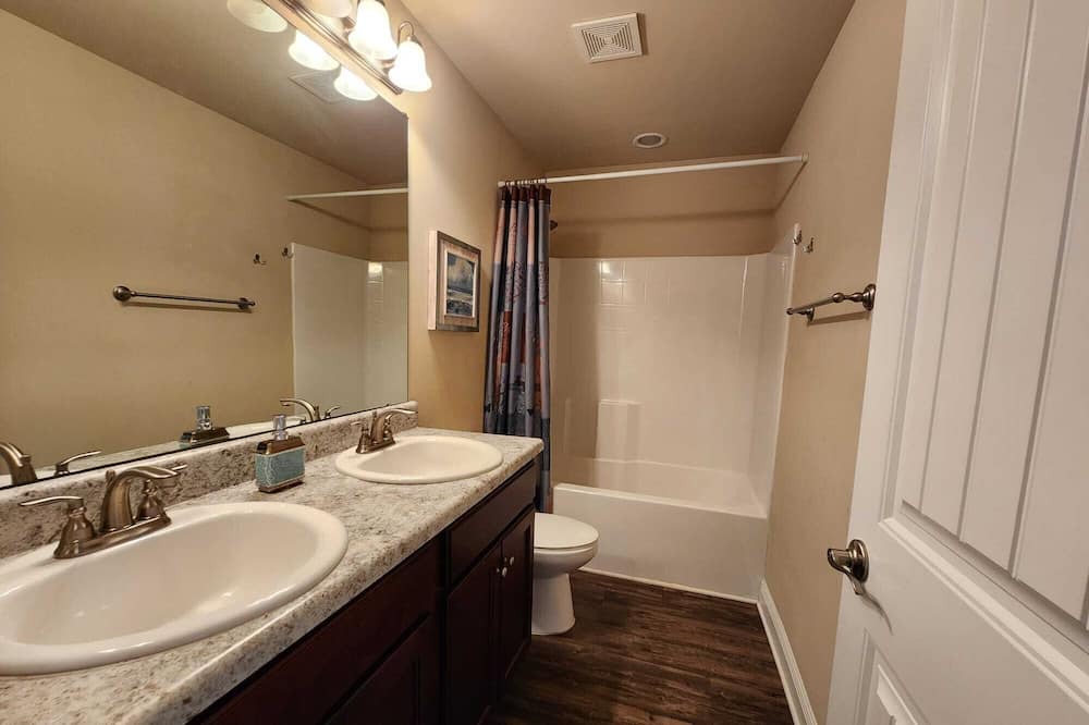 Photo of Bathroom in Biloxi