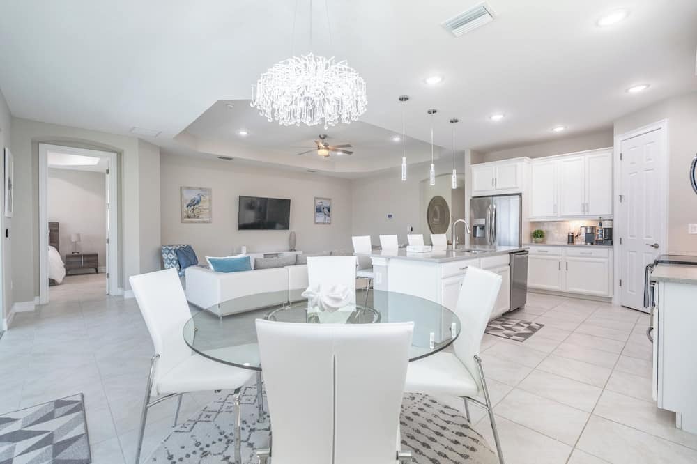 Photo of Livingroom in Naples