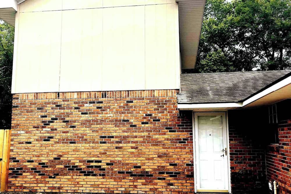 Photo of Outdoor in Old Jefferson