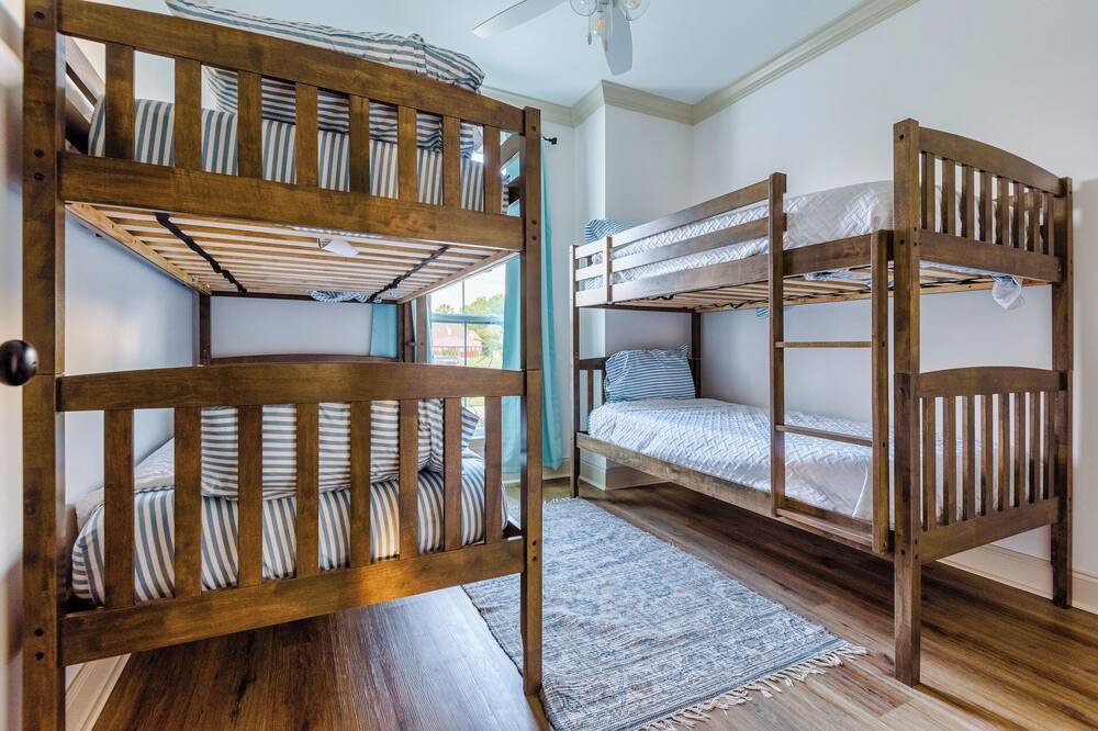 Photo of Bedroom in Ventress