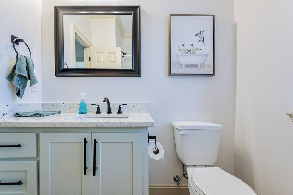 Photo of Bathroom in Ventress