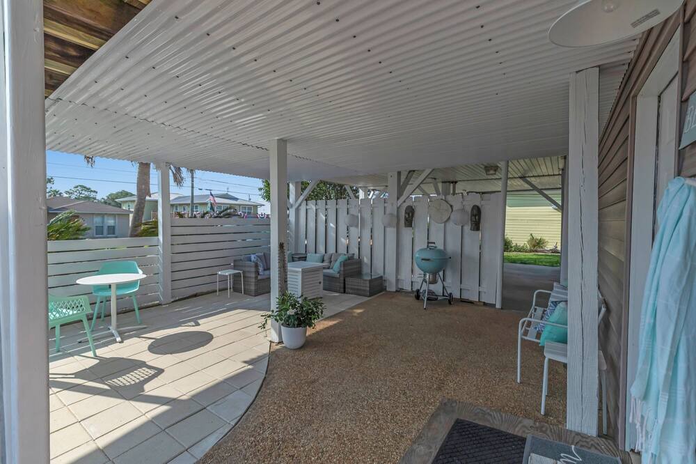 Photo of Outdoor in Laguna Beach Estates