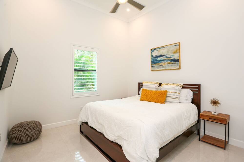 Photo of Bedroom in Naples