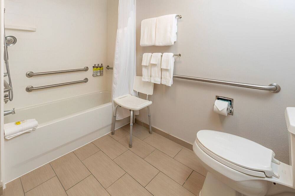 Photo of Bathroom in Tupelo