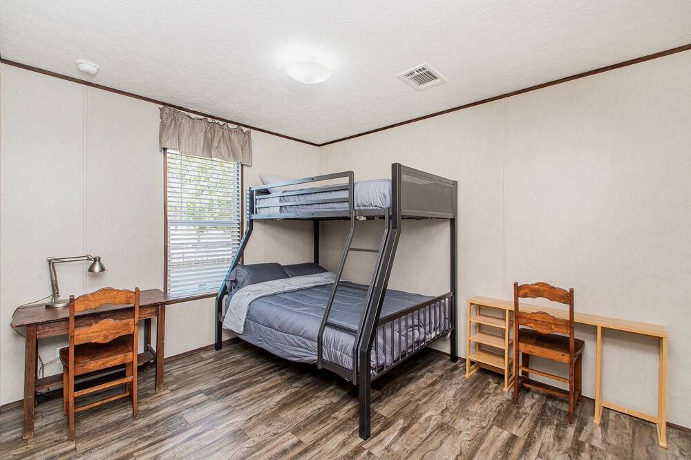 Photo of Bedroom in Ventress