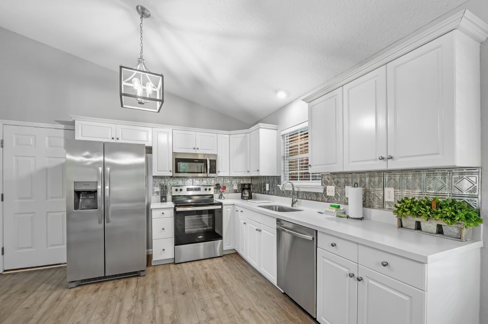 Photo of Kitchen in Ono Island