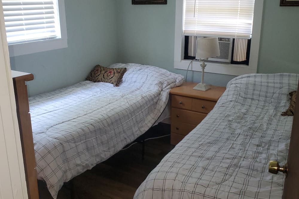 Photo of Bedroom in Mount Pleasant