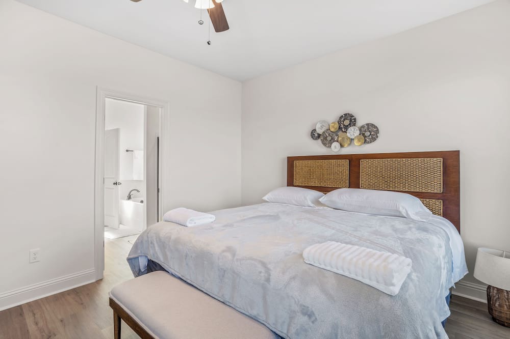 Photo of Bedroom in Lake Charles