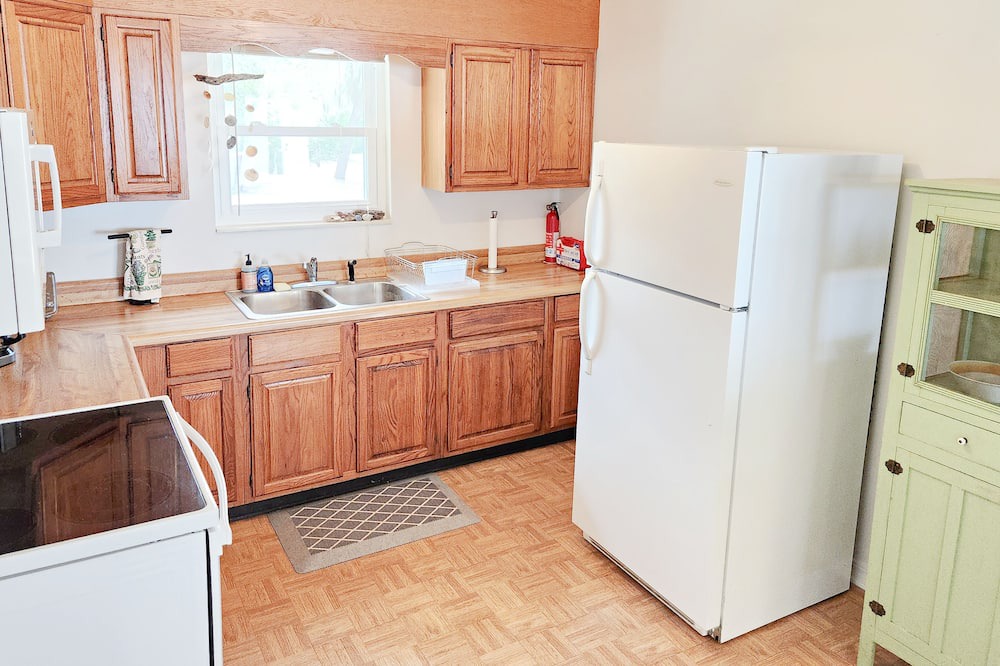 Photo of Kitchen in Eastpoint