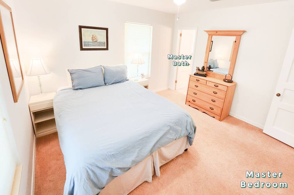 Photo of Bedroom in Eastpoint