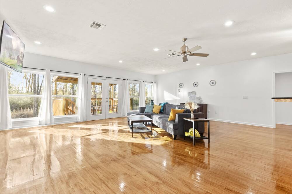 Photo of Livingroom in Lake Charles
