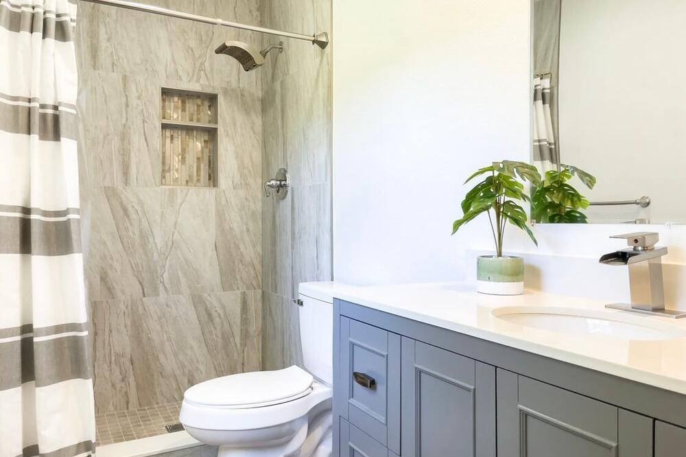 Photo of Bathroom in Milton